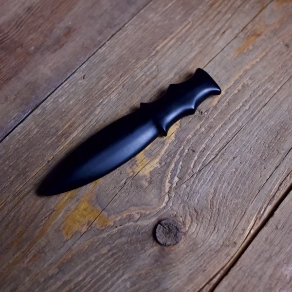 Ритуальный нож из Обсидиана ручная работа
