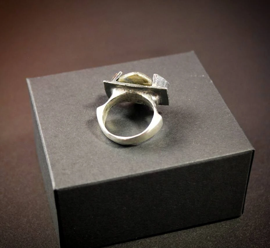 Мужской перстень в средневековом стиле «Ирвинг»